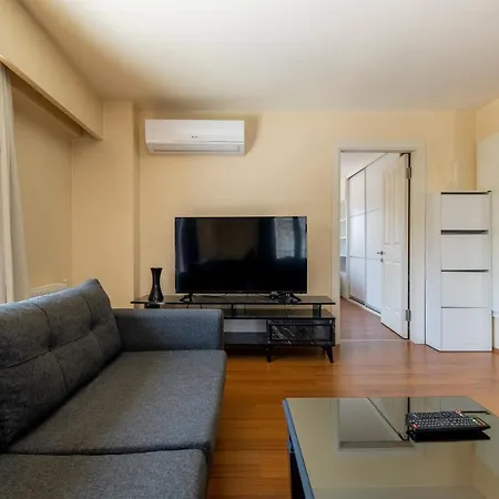 Апартаменты One Bedroom With Sea View *